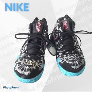 All-Star Nike Kyrie 4 “Tie Dye” Black/White/Blue